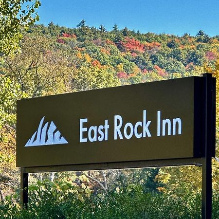 East Rock Inn Great Barrington Buitenkant foto