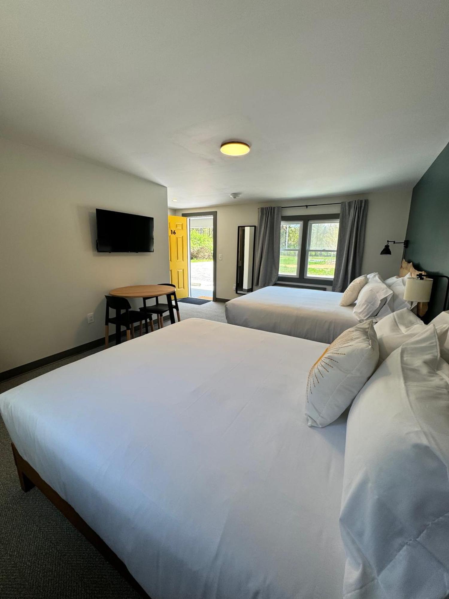 East Rock Inn Great Barrington Buitenkant foto